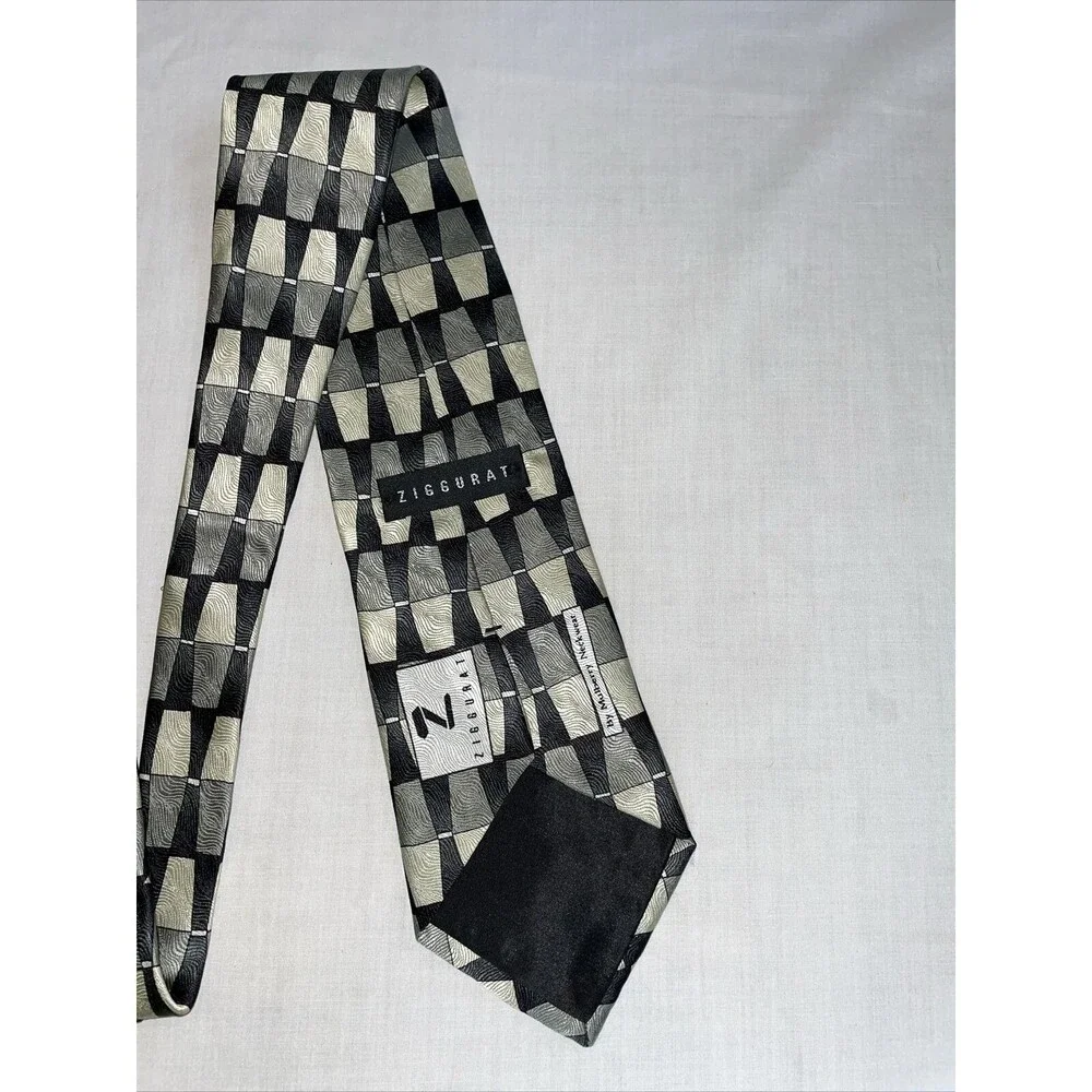 Ziggurat Dress Tie Mens Size 57